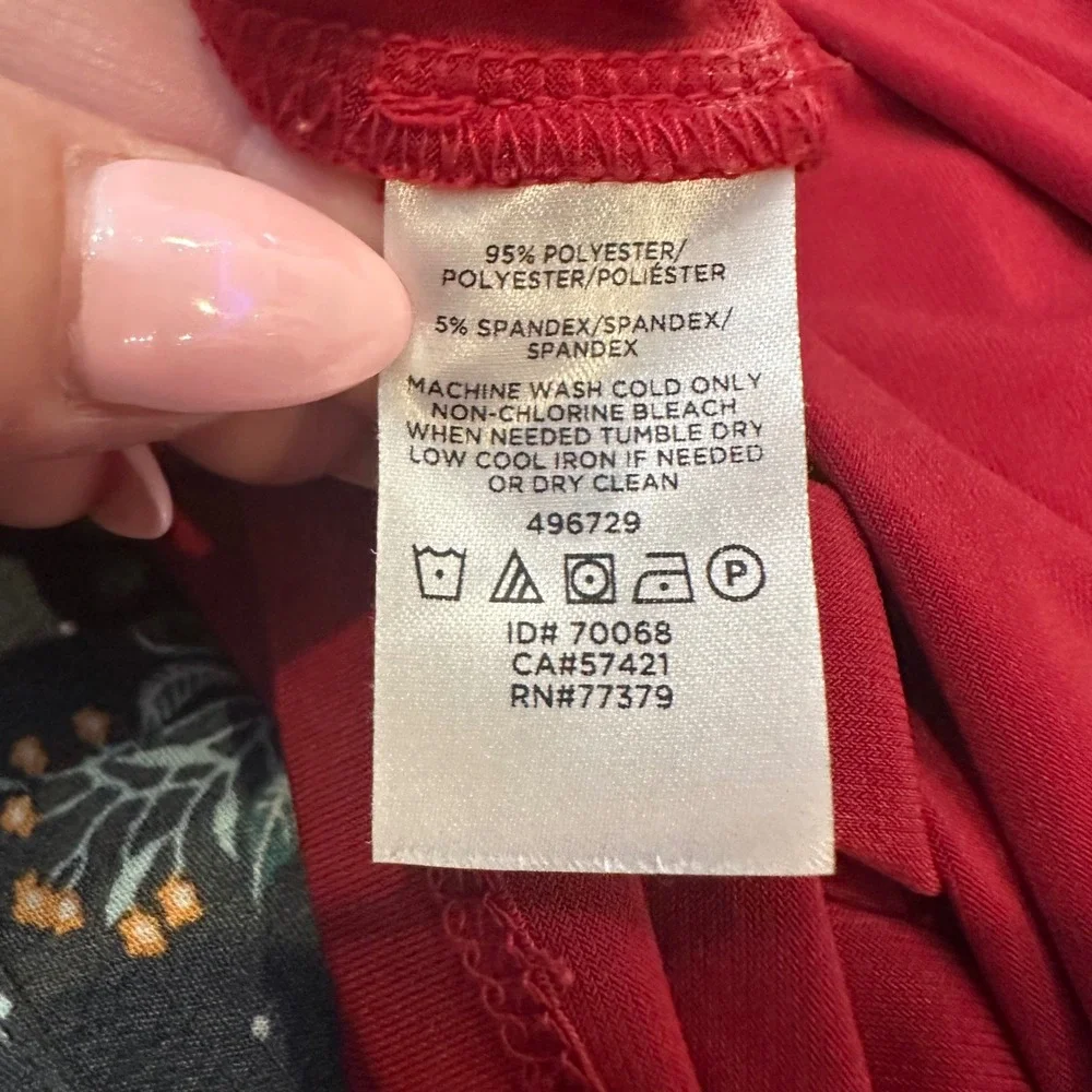 Ann Taylor‎ Factory Red Split Sleeve Knot Detail Scoop Neck Top Womens Medium - Picture 6 of 6